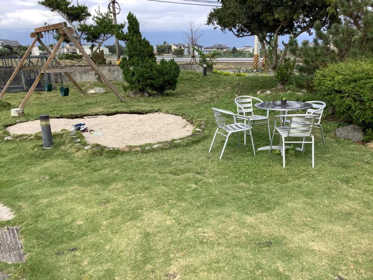 Leisure Pavilion House B&B Zhuangwei Εξωτερικό φωτογραφία